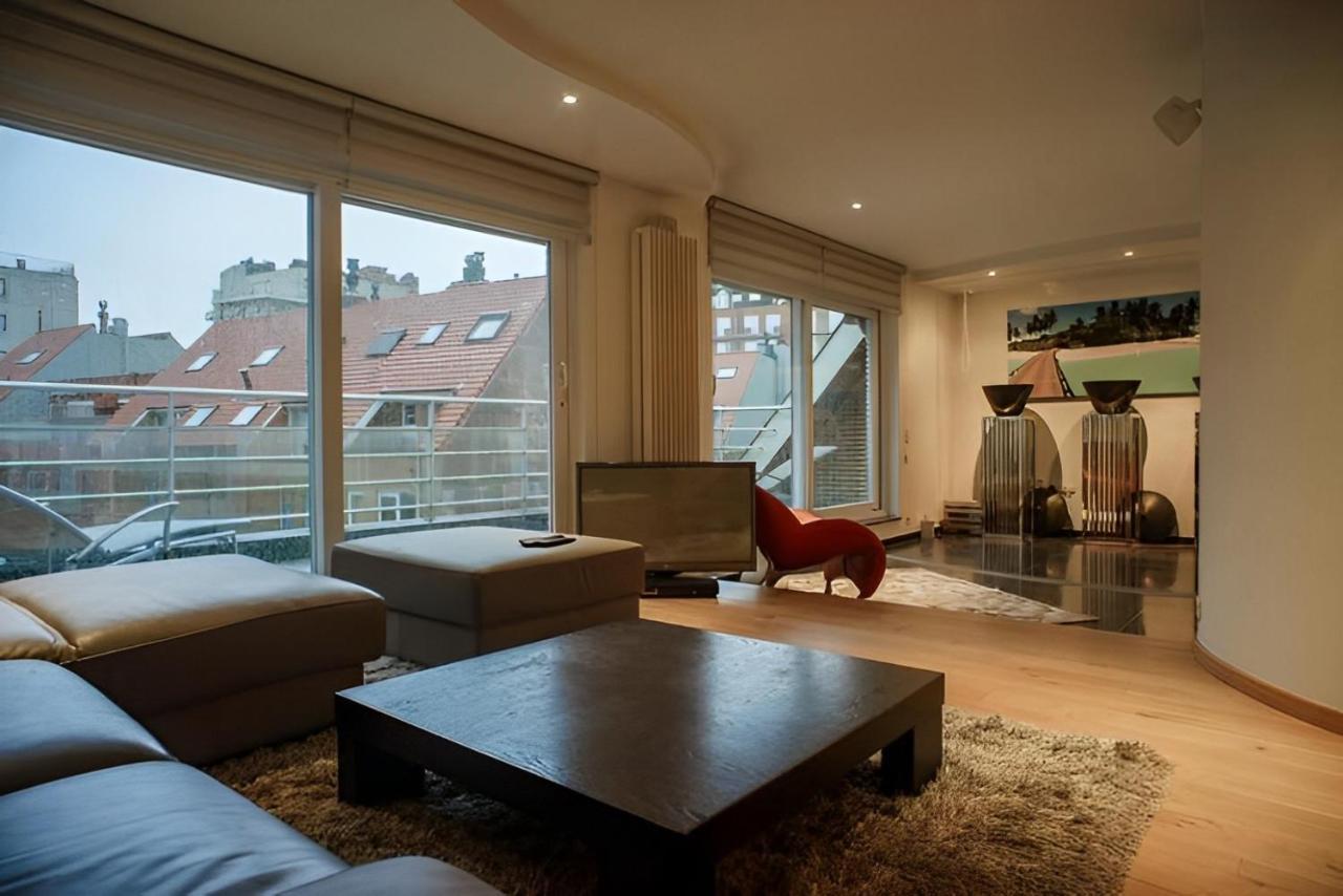 Big And Comfortable Triplex In Knokke Екстер'єр фото