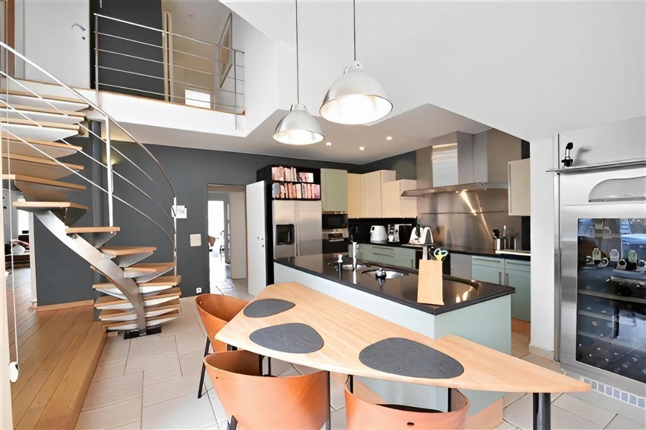 Big And Comfortable Triplex In Knokke Екстер'єр фото